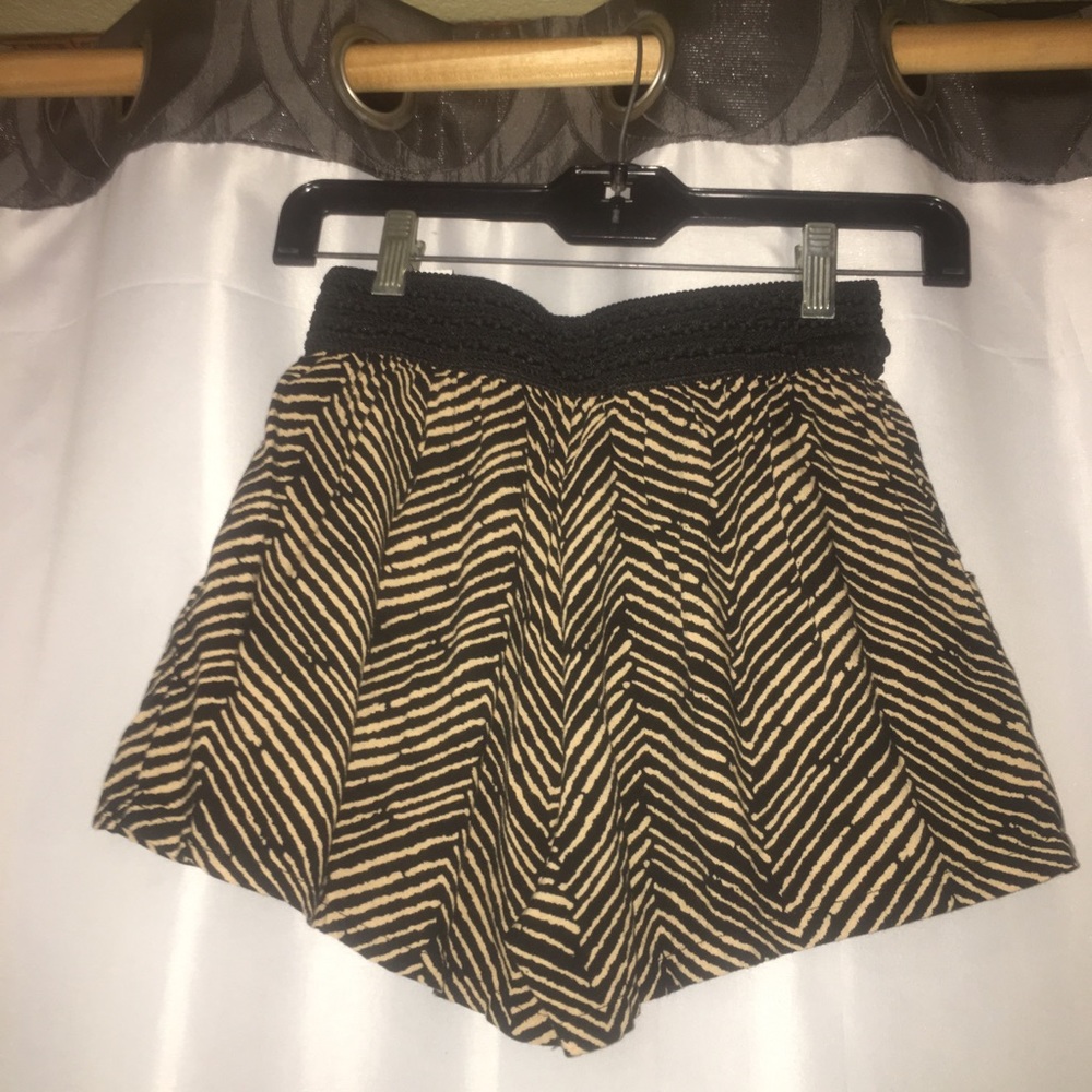 Zebra 🦓 Pattern Slinky shorts.